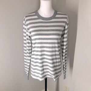 Hanna Andersson gray and white stripe long sleeve organic cotton top size small